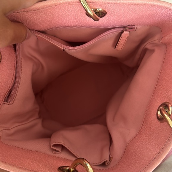 Gucci - Picture 7 of 7